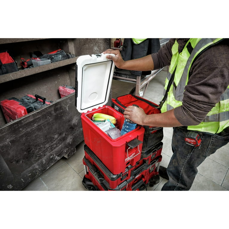 Milwaukee packout 16 qt on sale compact cooler