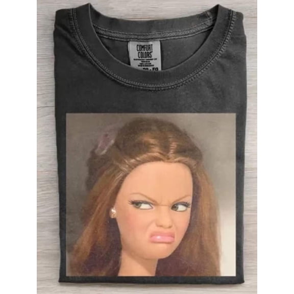 【New Arrival】Sassy Moody Girl Hand Drawn Cartoon Portrait Graphic T-Shirt, Unisex Cotton Crew Neck Funny Attitude Meme Casual Tee, Sarcastic Women Novelty Gift