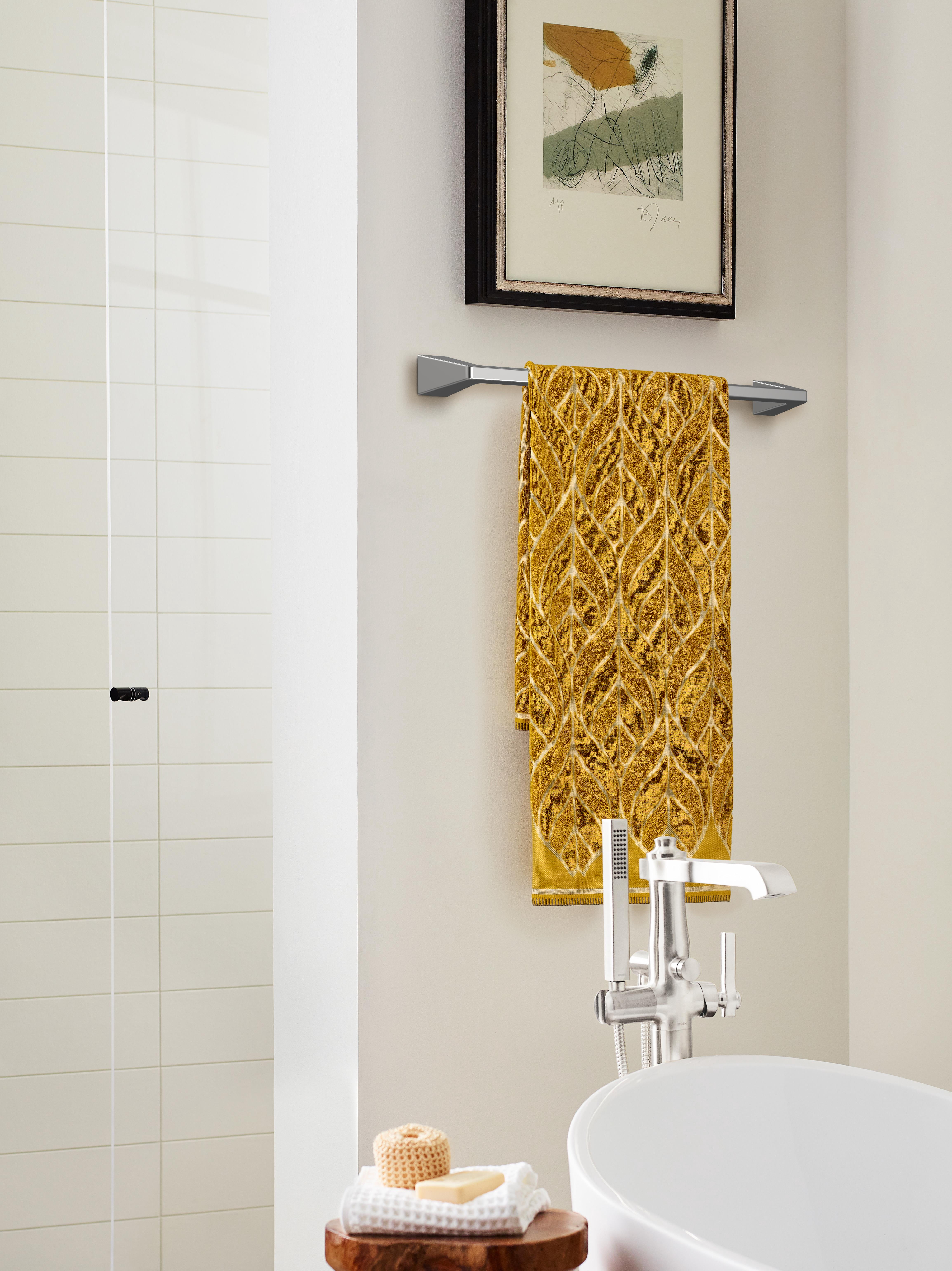 Amerock Blackrock Chrome 24 inch (610mm) Towel Bar