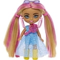 thumbnail image 1 of Barbie Extra Mini Minis Doll con Cerdo Rubio con Rayas Rosadas, 1 of 3
