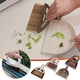 thumbnail image 1 of ¡Descuento! Juego de Miniescoba y Recogedor Multifuncionales - Herramientas de Limpieza Compactas para El Hogar, La Oficina y Mascotas - Cerdas de Nailon, Borde Ancho, Diseño Apilable - Incluye Cepil, 1 of 2