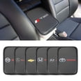 thumbnail image 2 of Almohadilla De Reposabrazos De Coche De Fibra De Carbono Auto Centro De La Consola De Almacenamiento Protector De Cojín Accesorios Para Toyota Honda Chevrolet, 2 of 4
