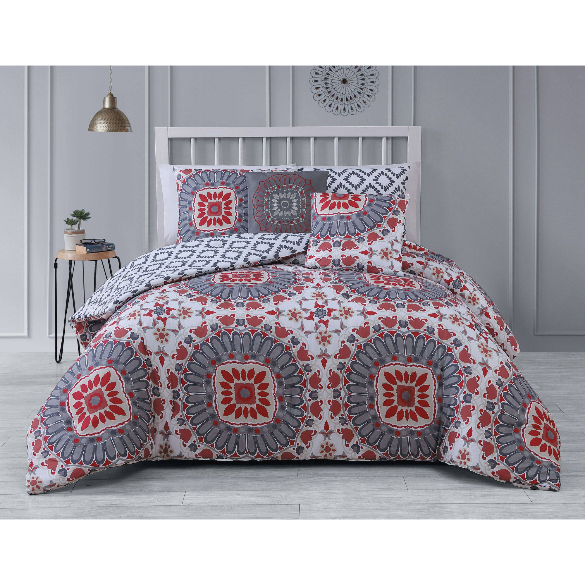 Avondale Manor Malta 5Piece Comforter Set