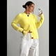 thumbnail image 4 of Cárdigan Abierto con Botones de Corazón para Mujer, Ligero y Afelpado, de Punto, de Larga, para Exteriores. Amarillo XL, 4 of 10