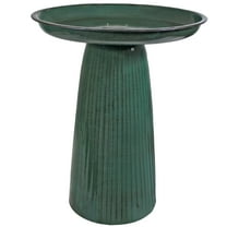 Sunnydaze Gleeful Garden Freestanding Metal Outdoor Bird Bath, UV-Resistant Molten Green