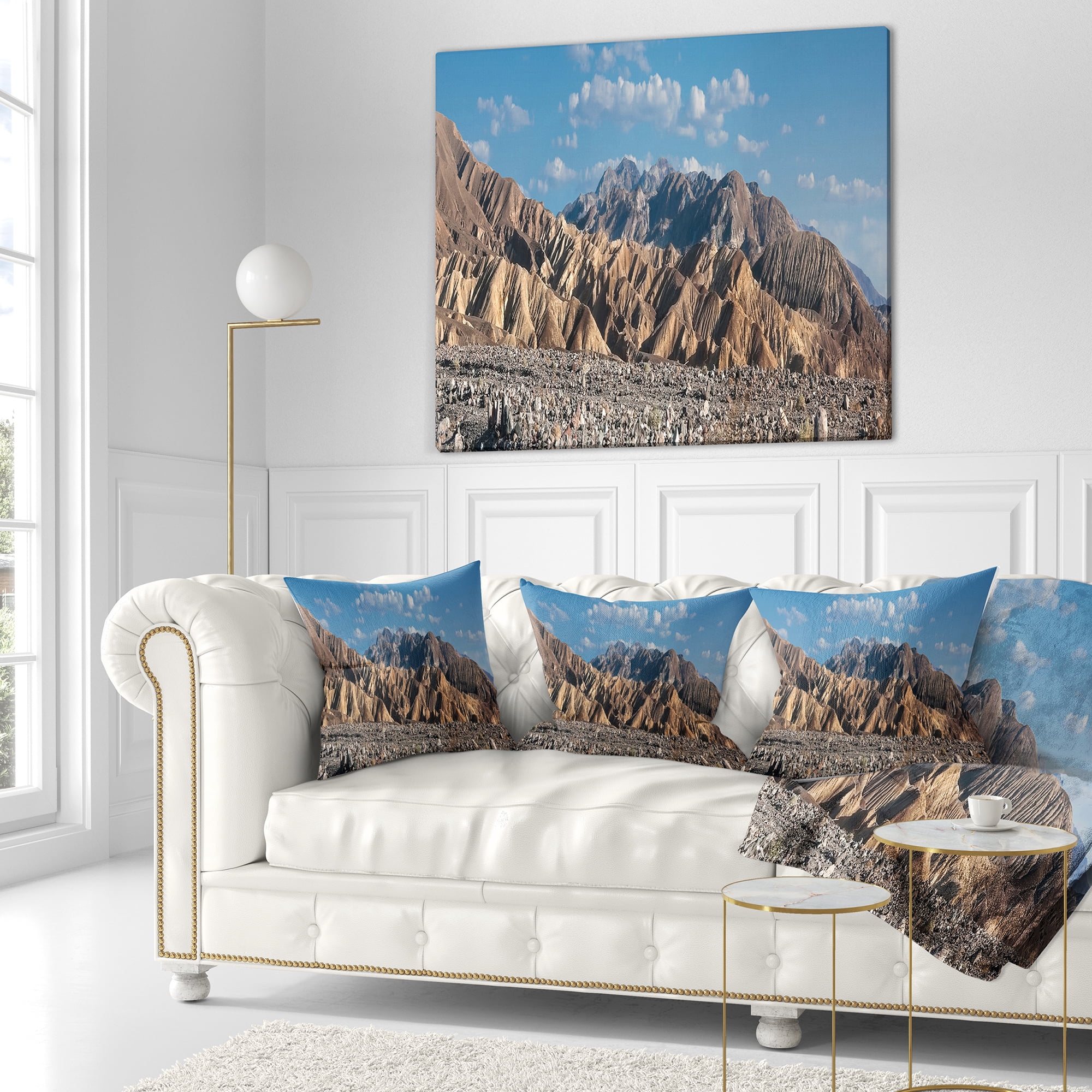 Designart Beautiful Hills in Death Valley - Abstract Throw Pillow - 18x18