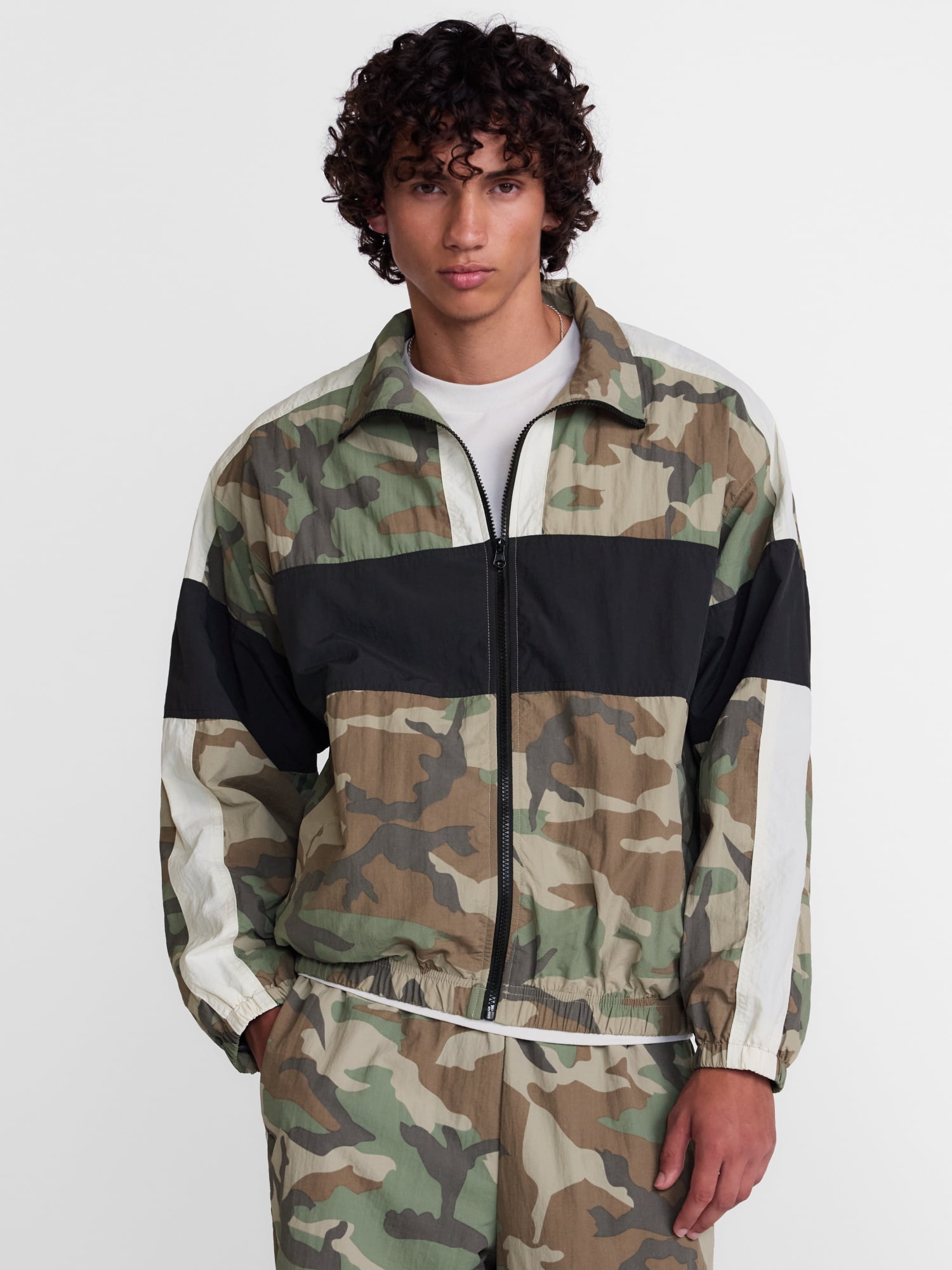 No Boundaries Windbreaker Jacket with Long Sleeves, Men's XS-4XLT