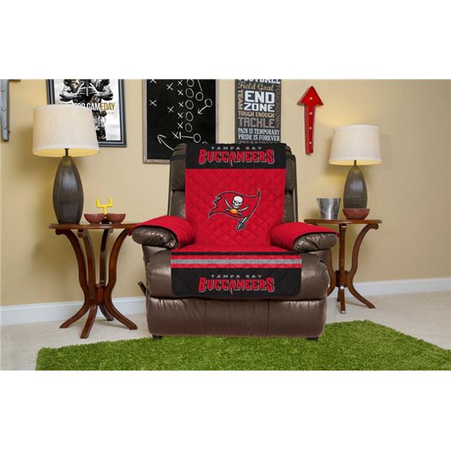 Pegasus Sports NFLFP-BUCC-4R NFL Furniture Protector - Tampa Bay Buccaneers