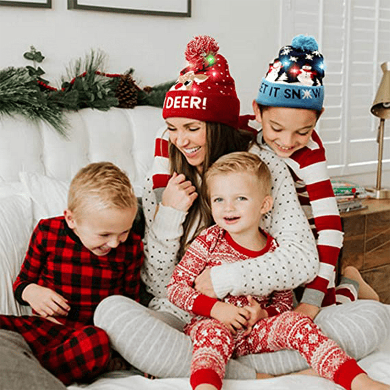 Light Up Christmas Hat Christmas Beanie Hat with LED Lights for