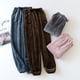 thumbnail image 5 of Pantalones de pijama para mujer, pantalones de forro polar coral para otoño e invierno, pantalones cálidos de franela gruesa para hombre, pantalones de forro polar de visón para el hogar, ropa de, 5 of 6