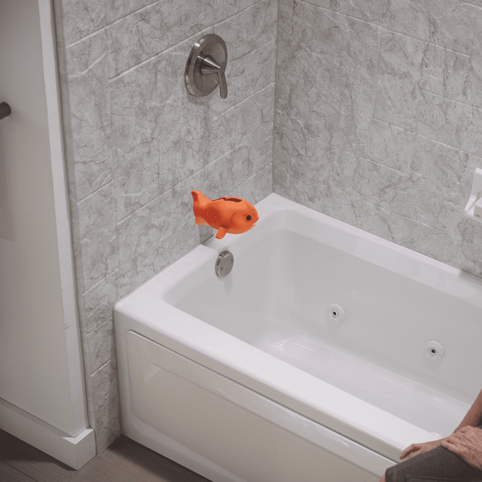 KidCo Bath Spout Cover Goldfish for Child, Orange