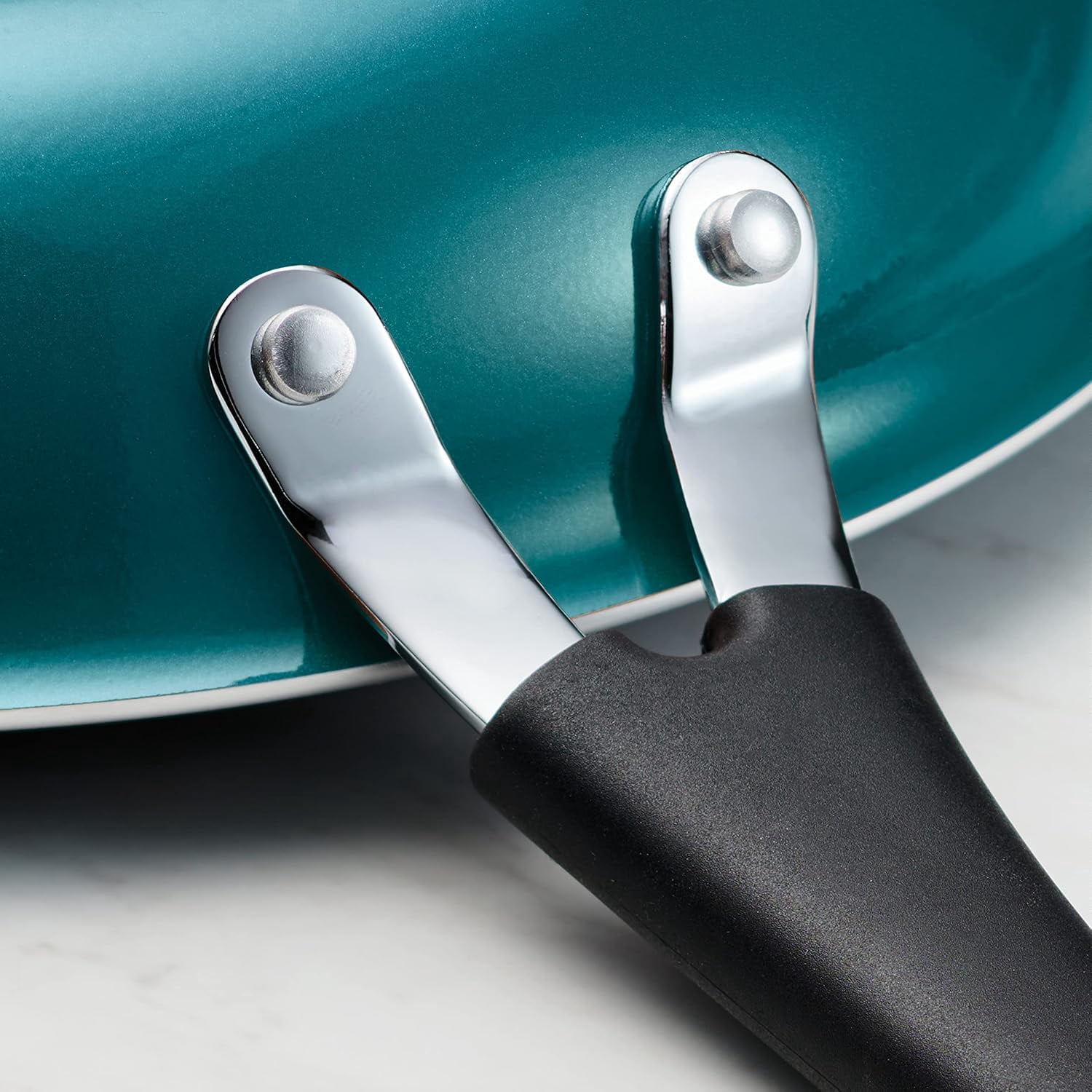 Porcelain Enamel Non Stick 3-Pack Frying Pans, Skillet Set with Reinforced Nonstick Coating, Dishwasher and Oven Safe (Teal)