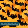 thumbnail image 4 of Manta PAVILIA de forro polar otoñal con forma de murciélago para Halloween, 150 x 200 cm, 4 of 7
