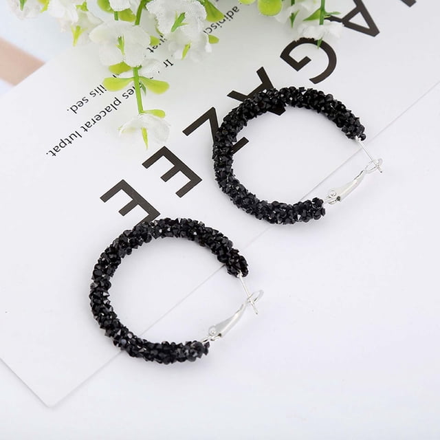 Heliisoer Vintage Minimalist Inlaid Diamond Metal Flash Gift Full Diamond Earring Micro Inlaid Diamond