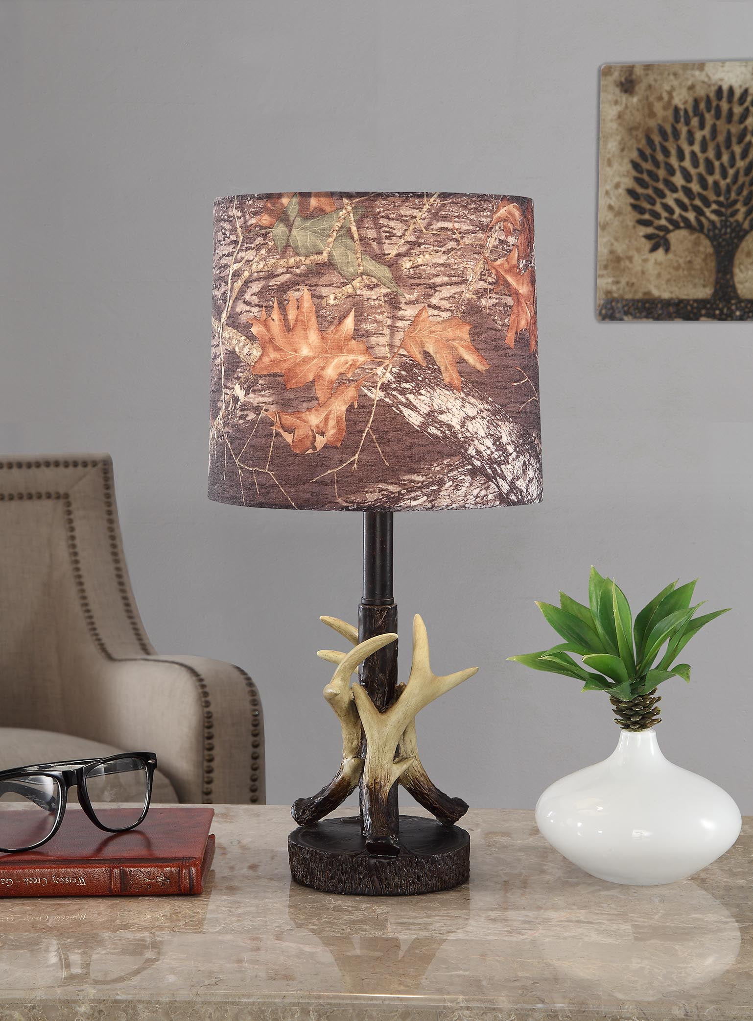 Mossy Oak Deer Antler Accent Lamp Dark Woodtone