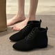 thumbnail image 4 of Botines mujer 2023 Otoño / Invierno Nuevas botas de mujer de tacón bajo de tubo corto de gamuza europea y americana Punta delantera con cordones Botas de moda de tacón grueso de color (Black 6.5), 4 of 7