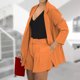 thumbnail image 5 of Trajes de mujer Conjuntos Trajes de negocios Trajes de manga larga Cuello vuelto Abrigos Tops Pantalones cortos sólidos Conjuntos de 2 piezas Odeerbi ODB-2, 5 of 8