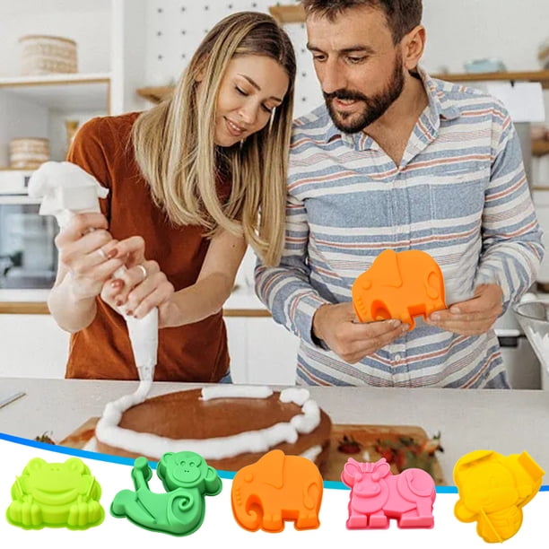 Moho Critter Cake - Molde de chocolate de grado alimentario para hornear, fondant, jarabe y hielo • Reutilizable, apto para lavavajillas y congelador • Fácil de limpiar y no contaminar