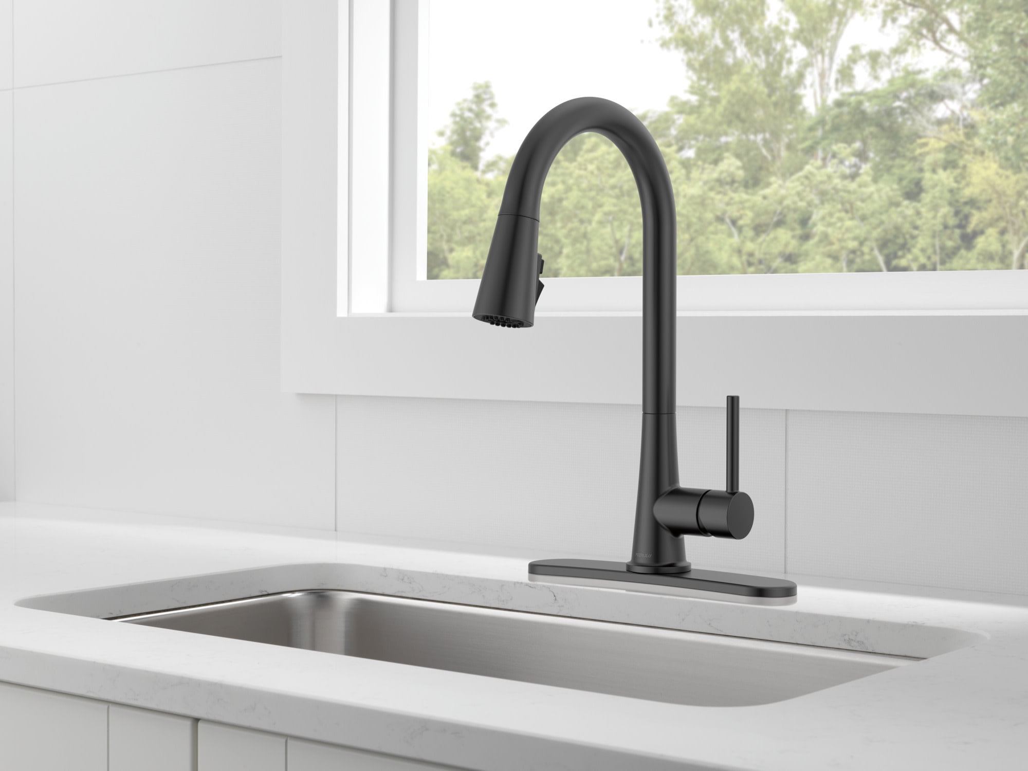 Peerless Single-Handle Pull-Down Kitchen Faucet