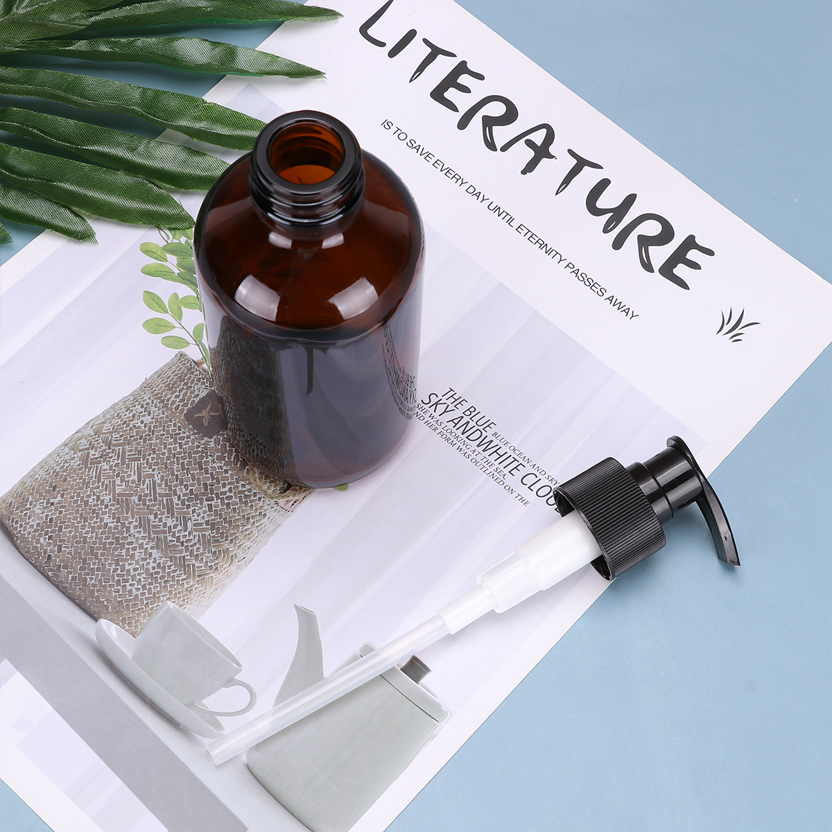 Glass Spray Bottles Refillable Containers: 250ml Empty Round Bottles Essential Oil Dispenser Pump for Travel Home Lotions Soaps