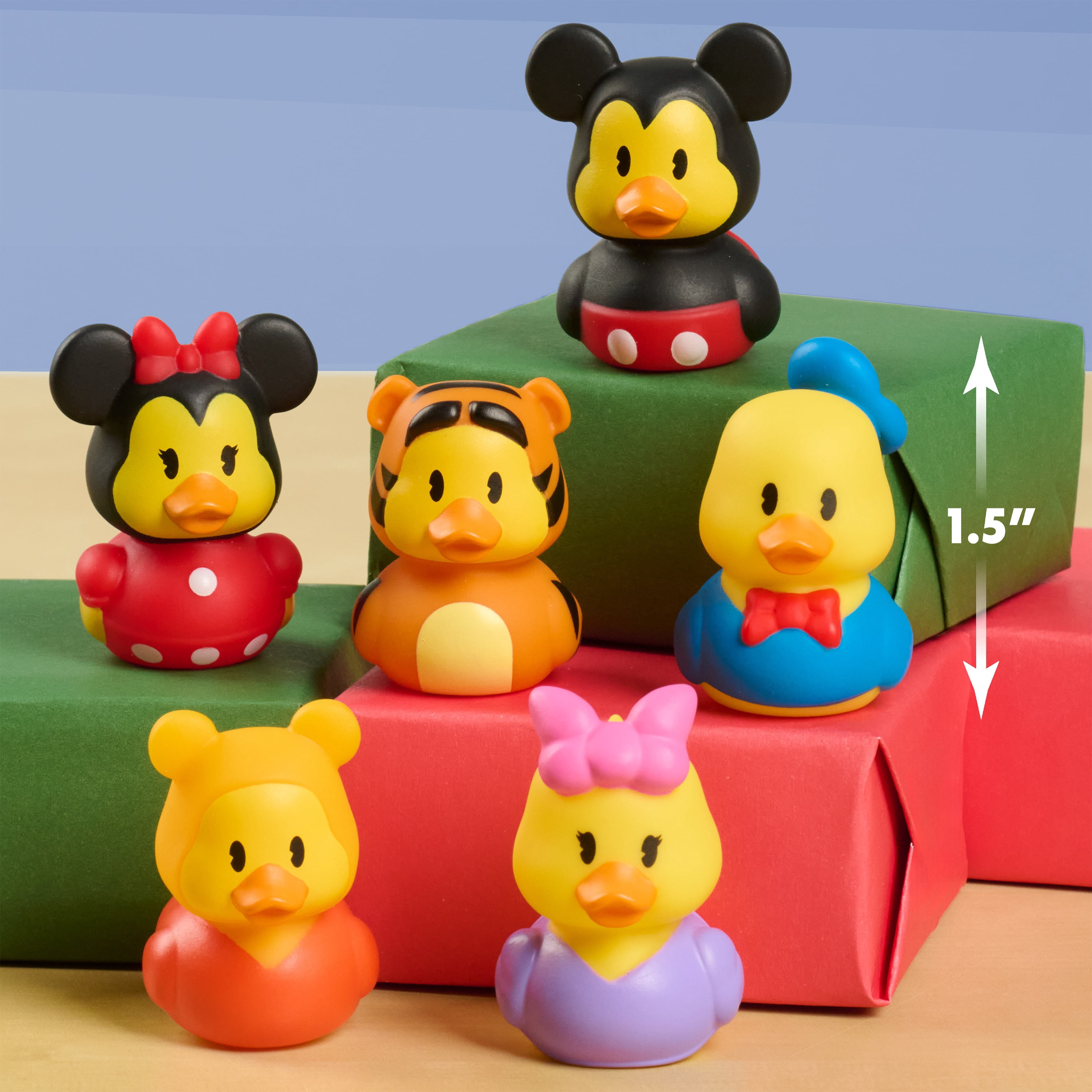 Disney Duckalooz Advent Calendar, 24 Surprises Inside, Kids Toys for Ages 3 and up