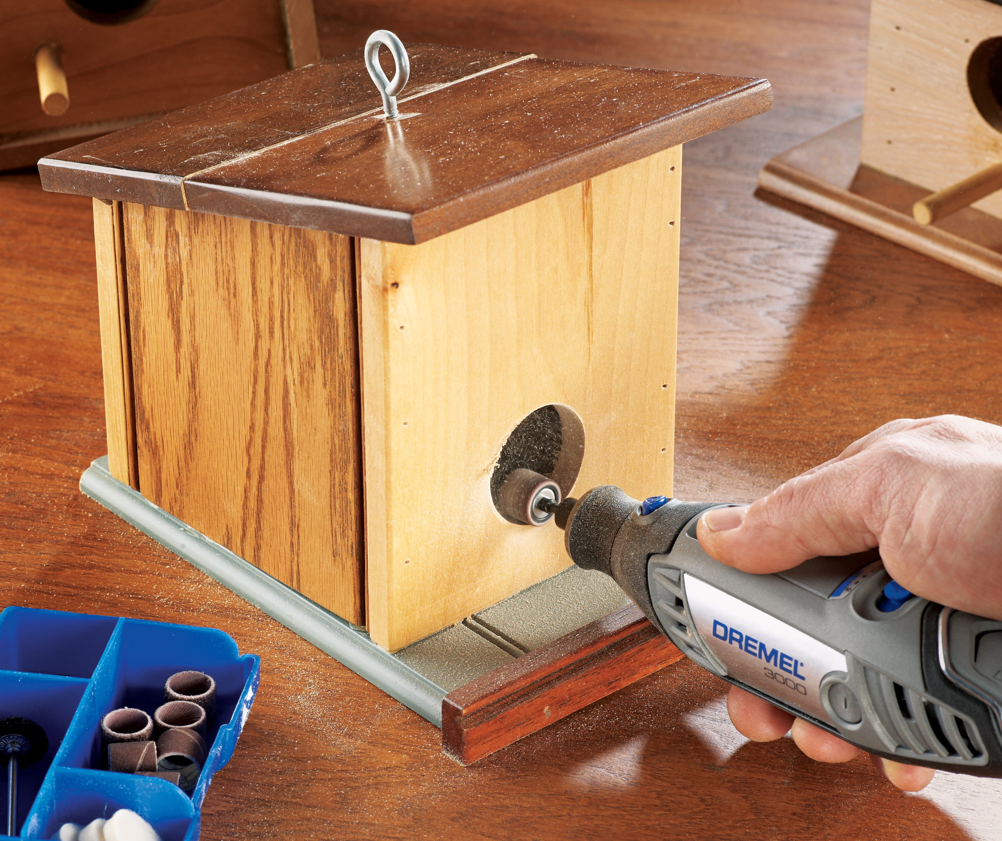 Dremel 3000-2/28 Variable Speed Rotary Tool Kit- 1 Attachments & 28  Accessories- Grinder, Sander, Polisher, Router, and Engraver- Perfect for  Routing, Metal Cutting, Wood Carving, and Polishing - Power Rotary Tools 