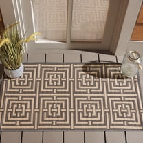 Safavieh Courtyard Ariana Geometric Indoor/Outdoor Area Rug, Gray/Cream, 2' x 3'7"