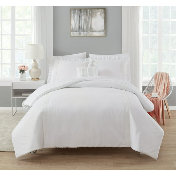 Simply Shabby Chic Reversible Crochet Stripes 4Piece Comforter Set