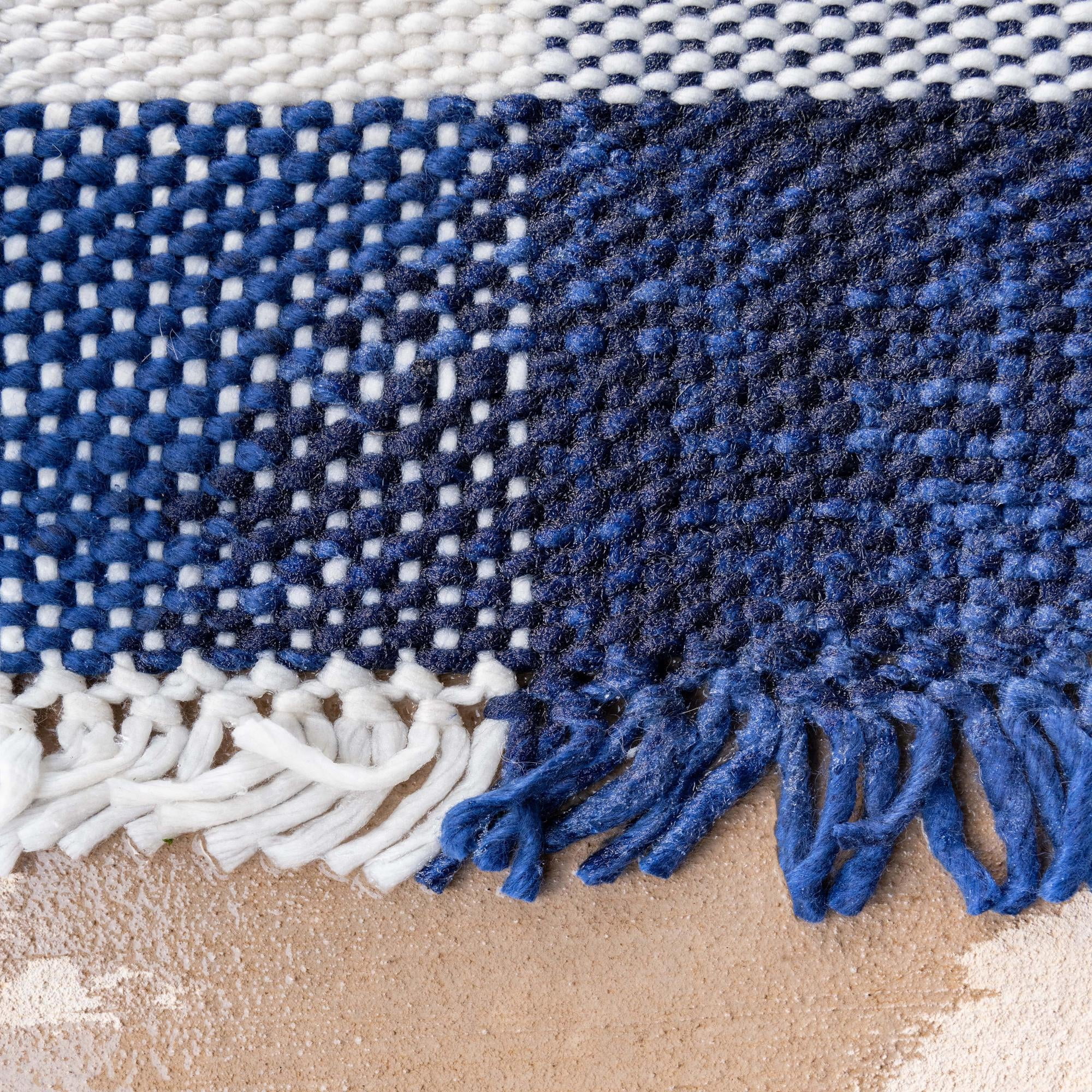 Unique Loom Eco Plaid Indoor Outdoor Washable Collection Area Rug - Balmoral (4' 1" x 6' 1" Rectangle Navy Blue/Ivory)