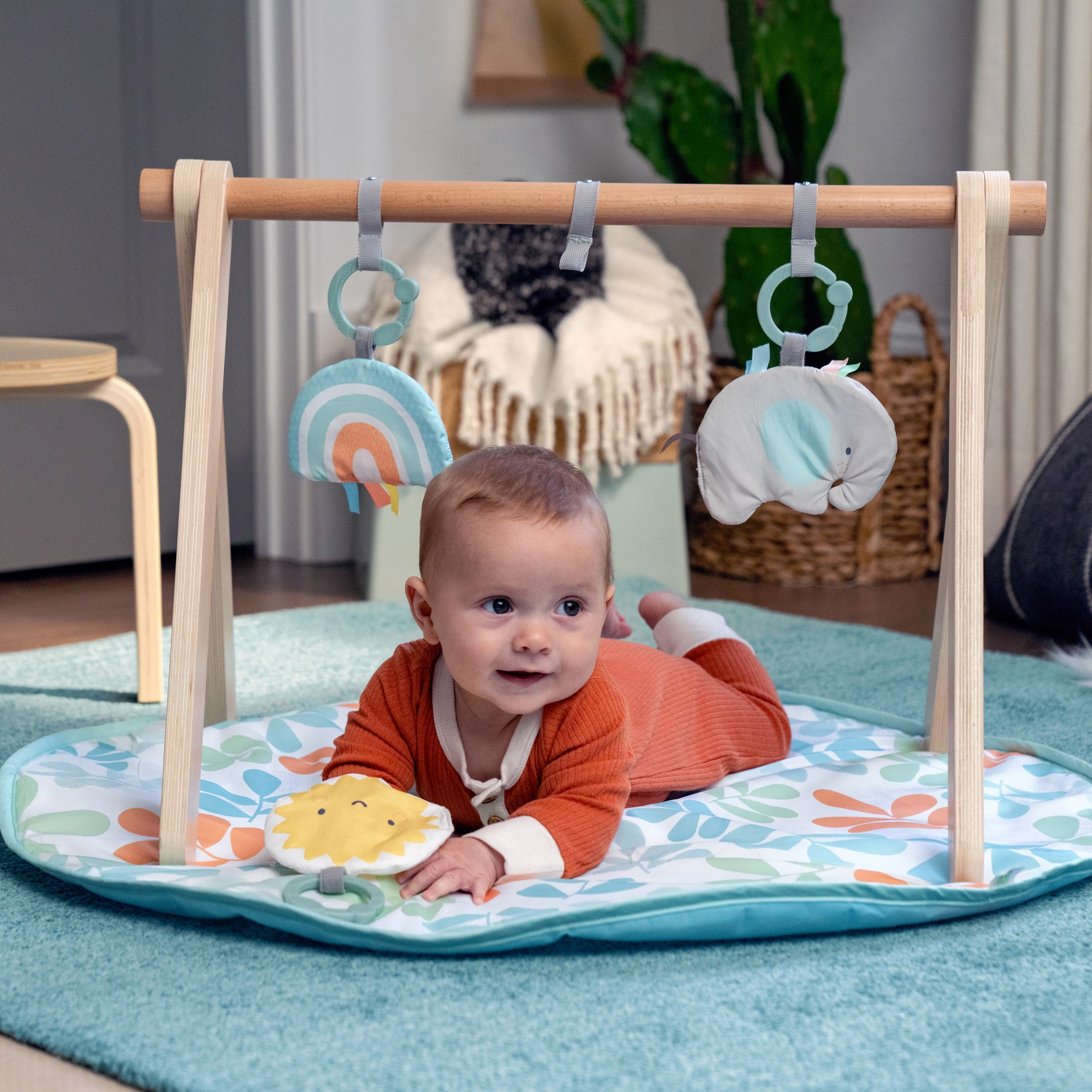 ity by Ingenuity Sun Valley Wooden Toy Arch & Play Mat, For Ages 0-36 Months