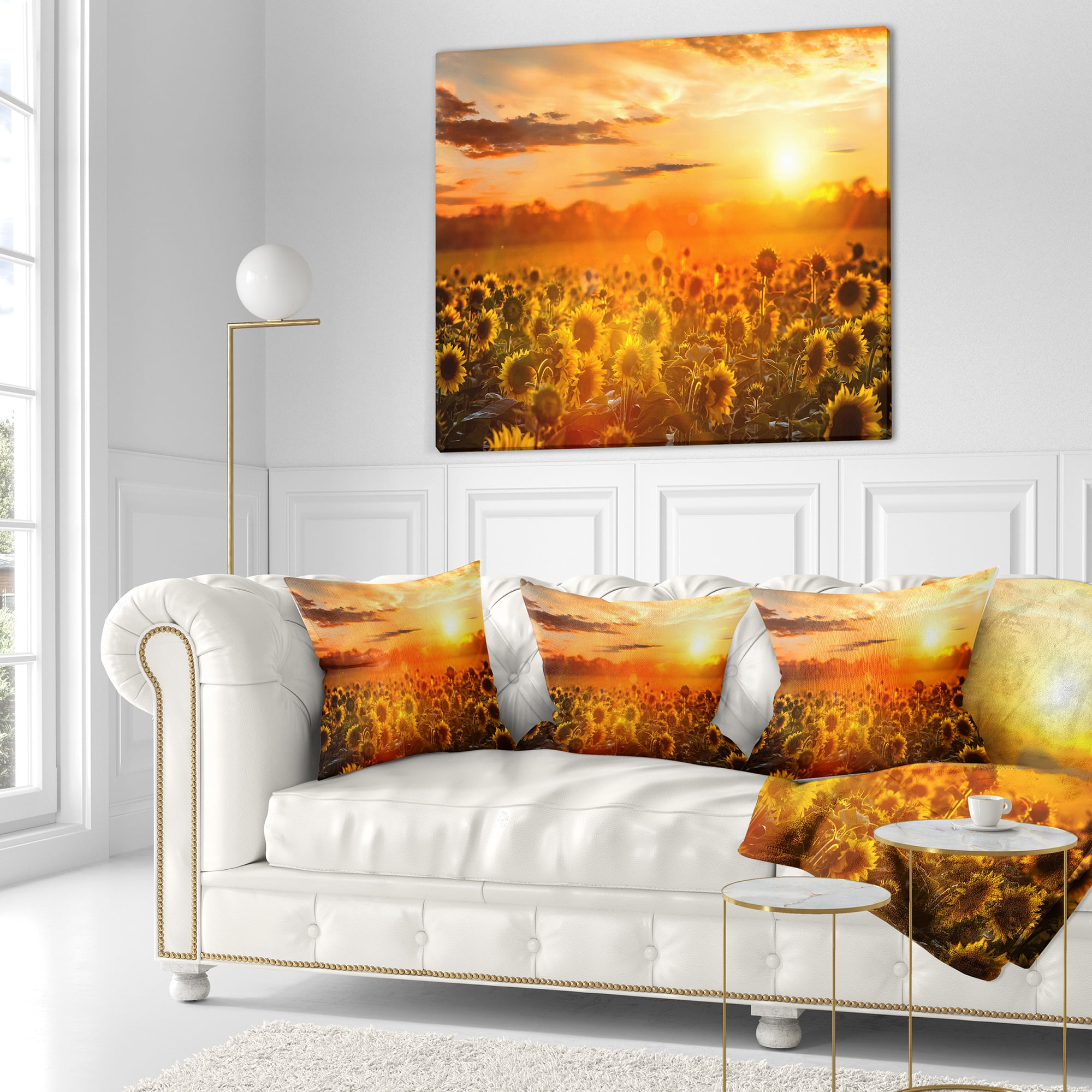 Designart Yellow Sunset over Sunflowers - Floral Throw Pillow - 16x16