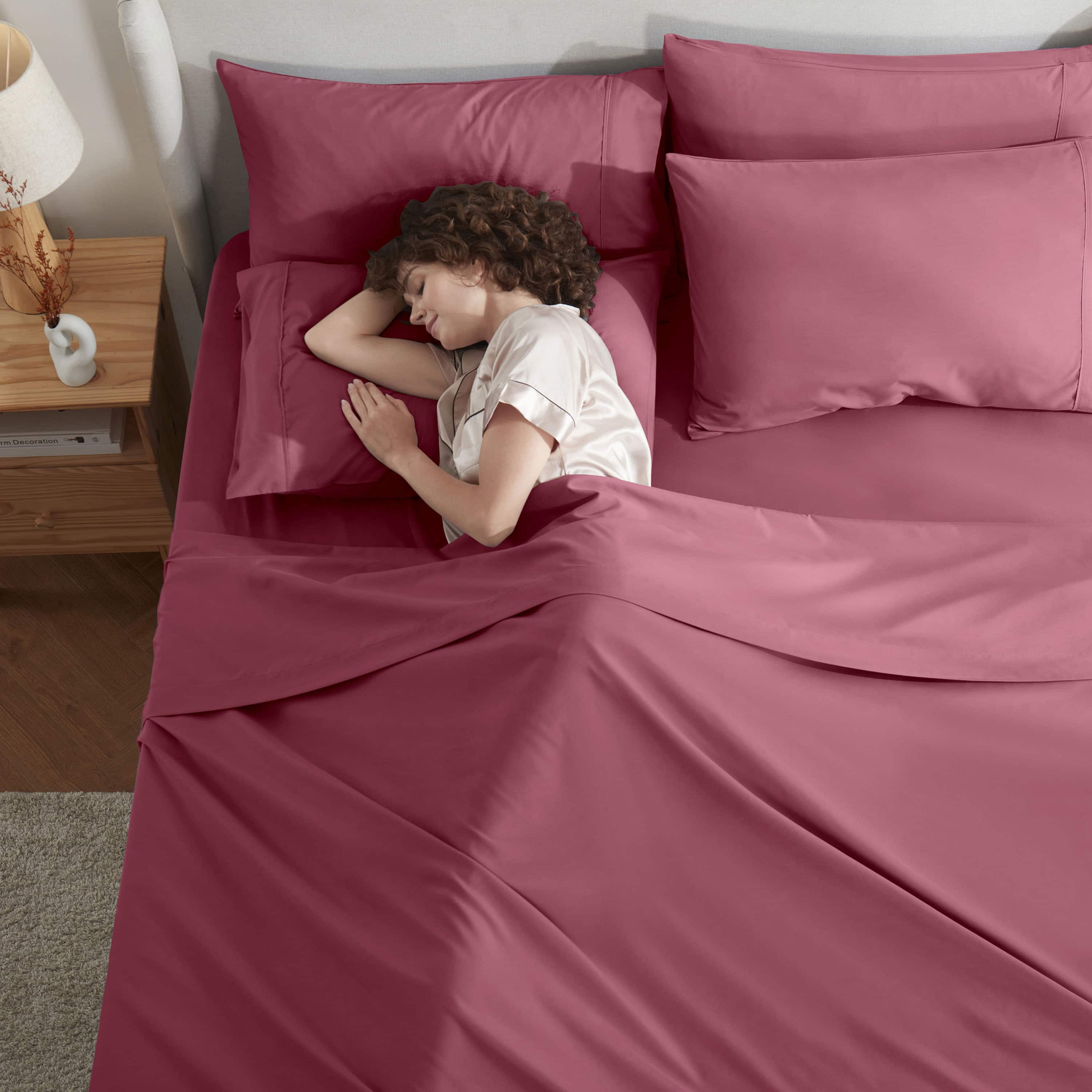 LammaLoe Extra Deep Pocket Split King Sheets set, Fits 18"-24" Mattress, 7 Piece Soft Microfiber Bed Sheet Sets, Burgundy