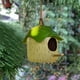 thumbnail image 5 of Casa Colgante para Pájaros | Cabaña exterior de poliresina pintada a mano | Accesorio decorativo para patio de jardín | Tapón de limpieza extraíble | Resistente a la intemperie | 4.7" de alto x 4.5", 5 of 7