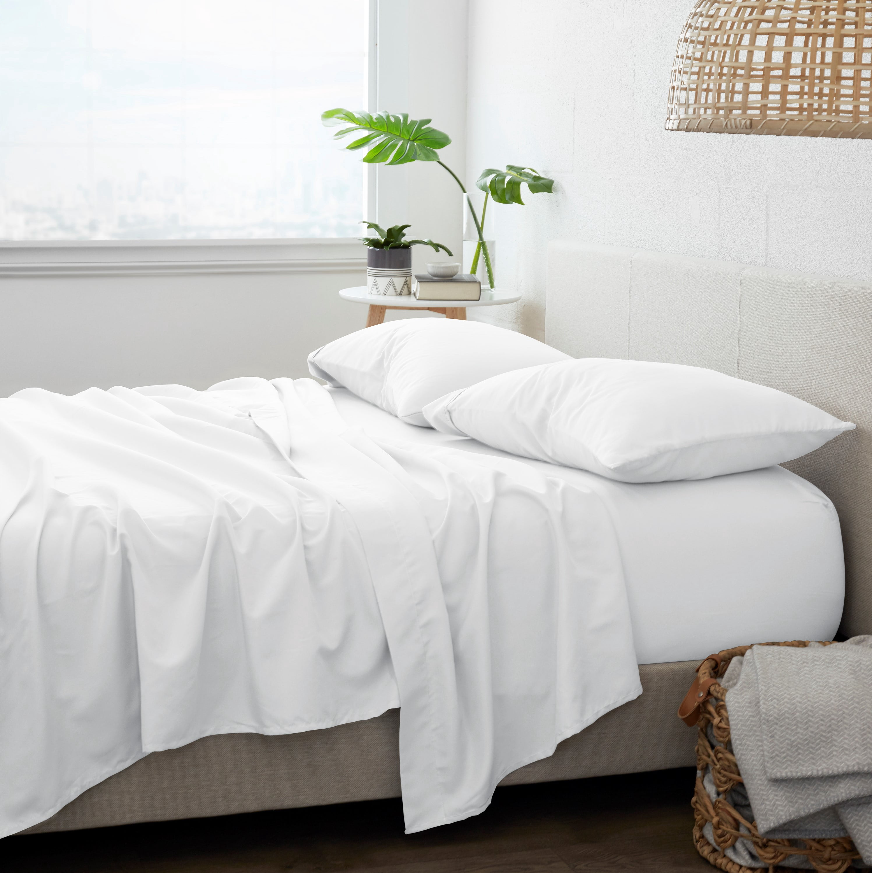 Noble Linens 4 Piece Solid Microfiber Bed Sheet Set, White, TwinXL