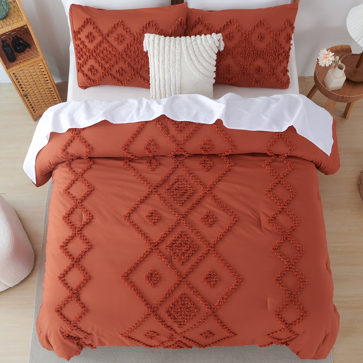 RYNGHIPY King Comforter Set Tufted Jacquard Bedding Set 3 Pcs Boho Bed Set for Girls Women Men Farmhouse Style Shabby Chic Bedding (King, Caramel)
