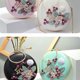 thumbnail image 1 of Houderco Floral Clutch Bag Resistente Con Textura Y Amplio Espacio Para Teléfono Y Tarjetas, 1 of 8