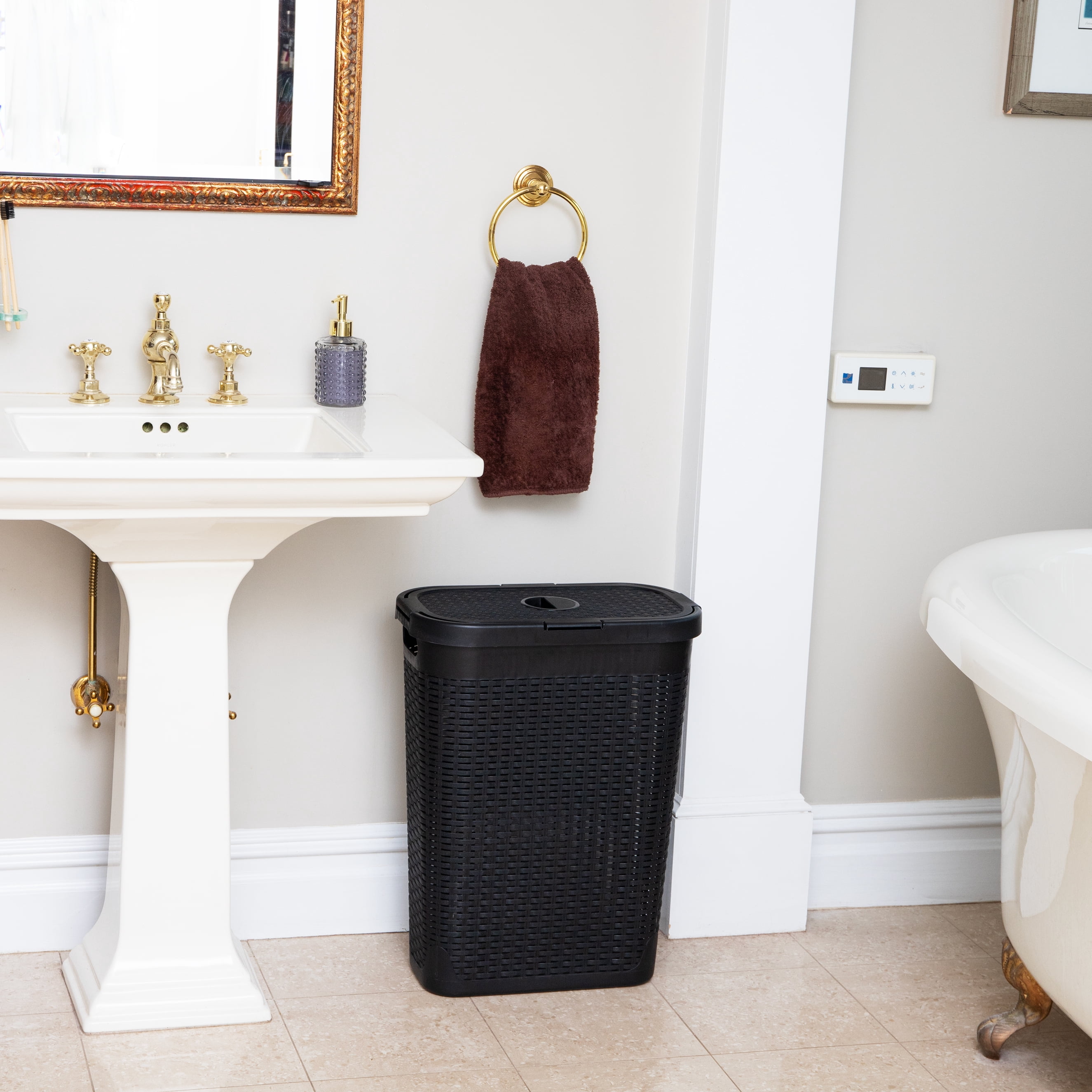 Mind Reader 40L Slim Laundry Hamper, Lid, Wicker Design, Plastic, 18"L x 10.4"W x 23.5"H Adult, Black