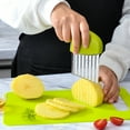 thumbnail image 4 of Pebbuoy 7Pcs/Set Kids Cutter Kit with Fruit Vegetable Crinkle Cutter Peeler Chopping Board Toddlers Real Cooking Plastic Safe Cutter Kitchen Tools, 4 of 6