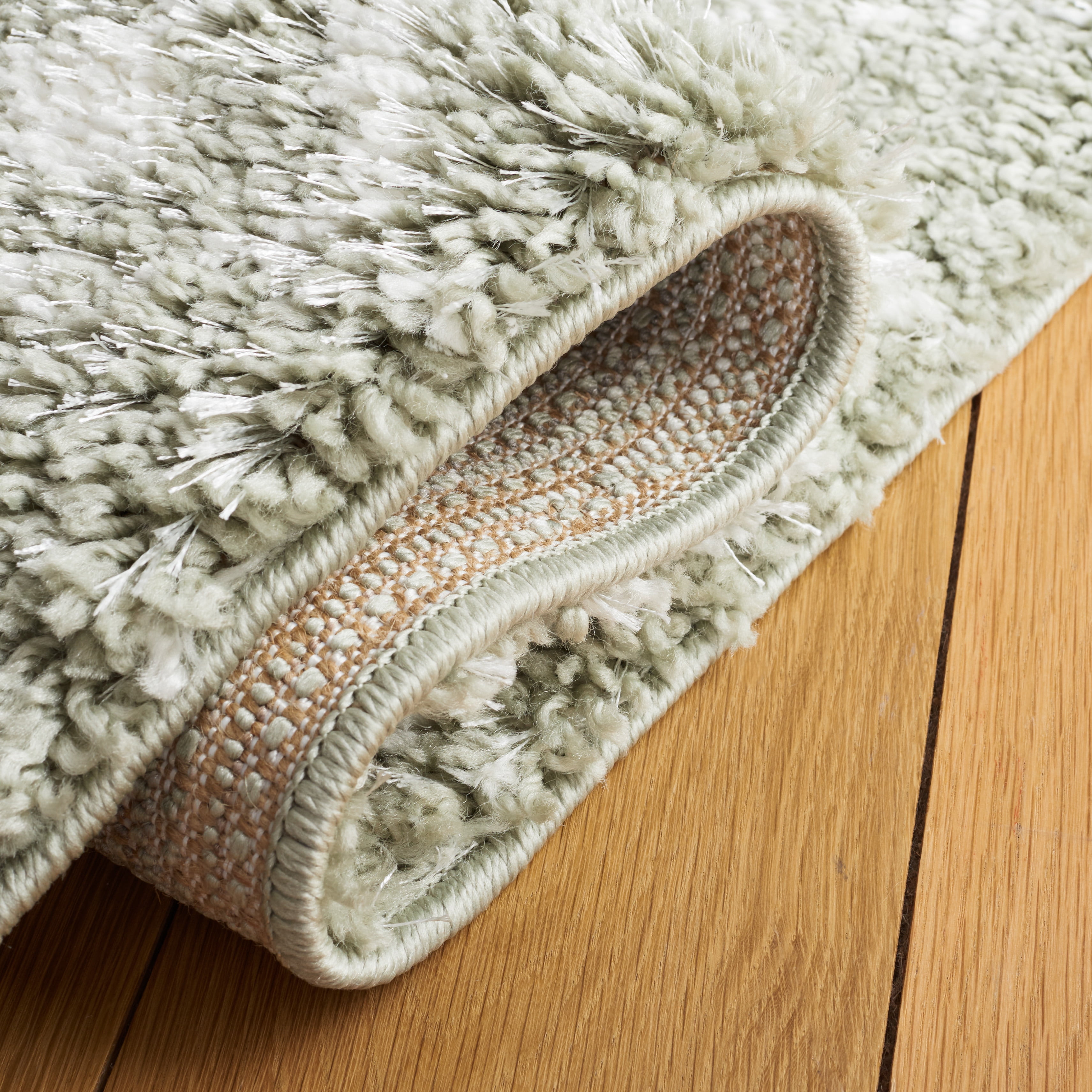 SAFAVIEH Berber Fringe Vinal Aztec Shag Area Rug, Sage/Ivory, 5'3" x 7'6"