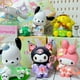 thumbnail image 1 of Sanrio-caja ciega de rima de flores para niños, caja misteriosa Kawaii Kuromi Pochacco Cinnamoroll, estatuilla de Anime, juguete de regalo de Navidad, nueva1682, 1 of 5