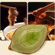 thumbnail image 4 of Juego de mini platos de cerámica | Platos de condimentos al estilo japonés | Cuencos pequeños en forma de hoja para comer sushi en la cocina | Glaseado de hielo craquelado | Base antideslizante, 4 of 4