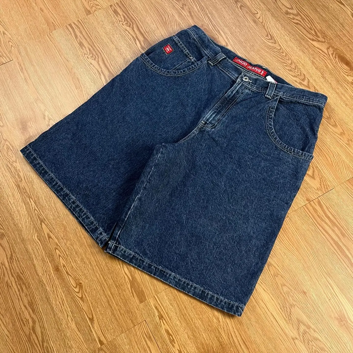 【JON出品！】 Vintage JNCO Jeans Snakebites . . . 📏: 36x32 🌐: SOLD