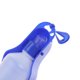 thumbnail image 2 of Alimentador de botella de agua para perros y gatos de 250 ml con recipiente de plástico Botella de agua portátil Mascotas Viaje al aire libre Alimentador de agua potable para mascotas azul, 2 of 5