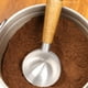 thumbnail image 3 of Cucharita de café de acero inoxidable con mango de madera de 12 gramos - Cucharita de Medida, 3 of 10