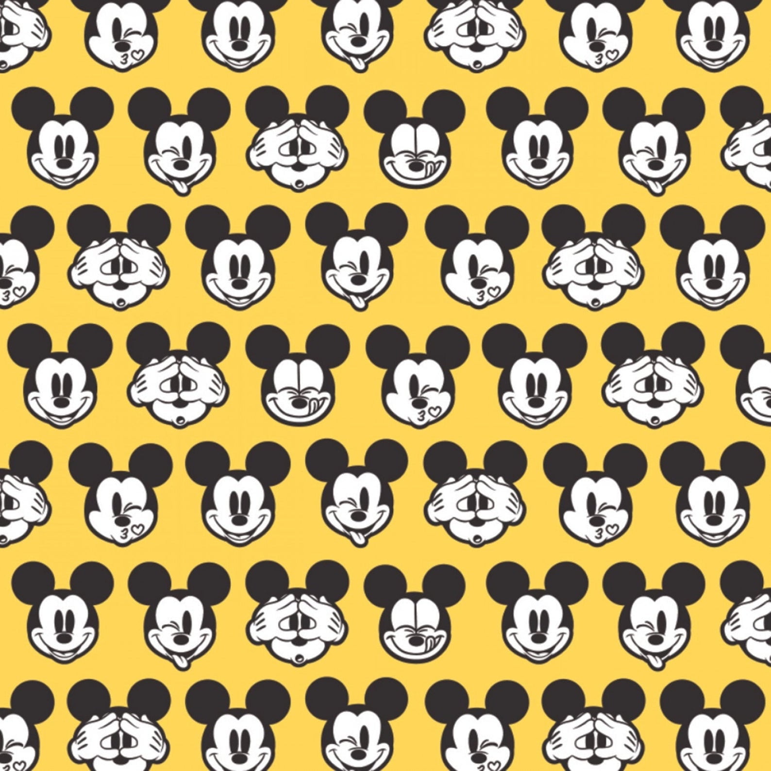 Disney Mickey Mouse & friends 100% cotton fabric for sewing & crafts Per 1/2m 