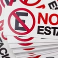 thumbnail image 2 of Señalamiento: "No estacionarse" en color blanco y rojo. Plástico estireno calibre 40, ideal para exteriores. Medidas: 35 x 8.5 cm, rectangular. Letrero, Señal horizontal prohibitiva., 2 of 4