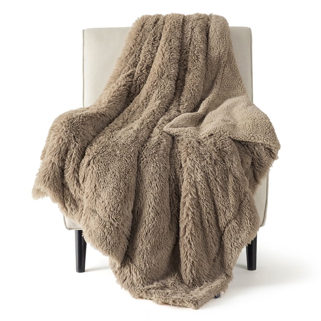 Manta de cama de color marrón suave para sofá o cama de 50 x 60 cm