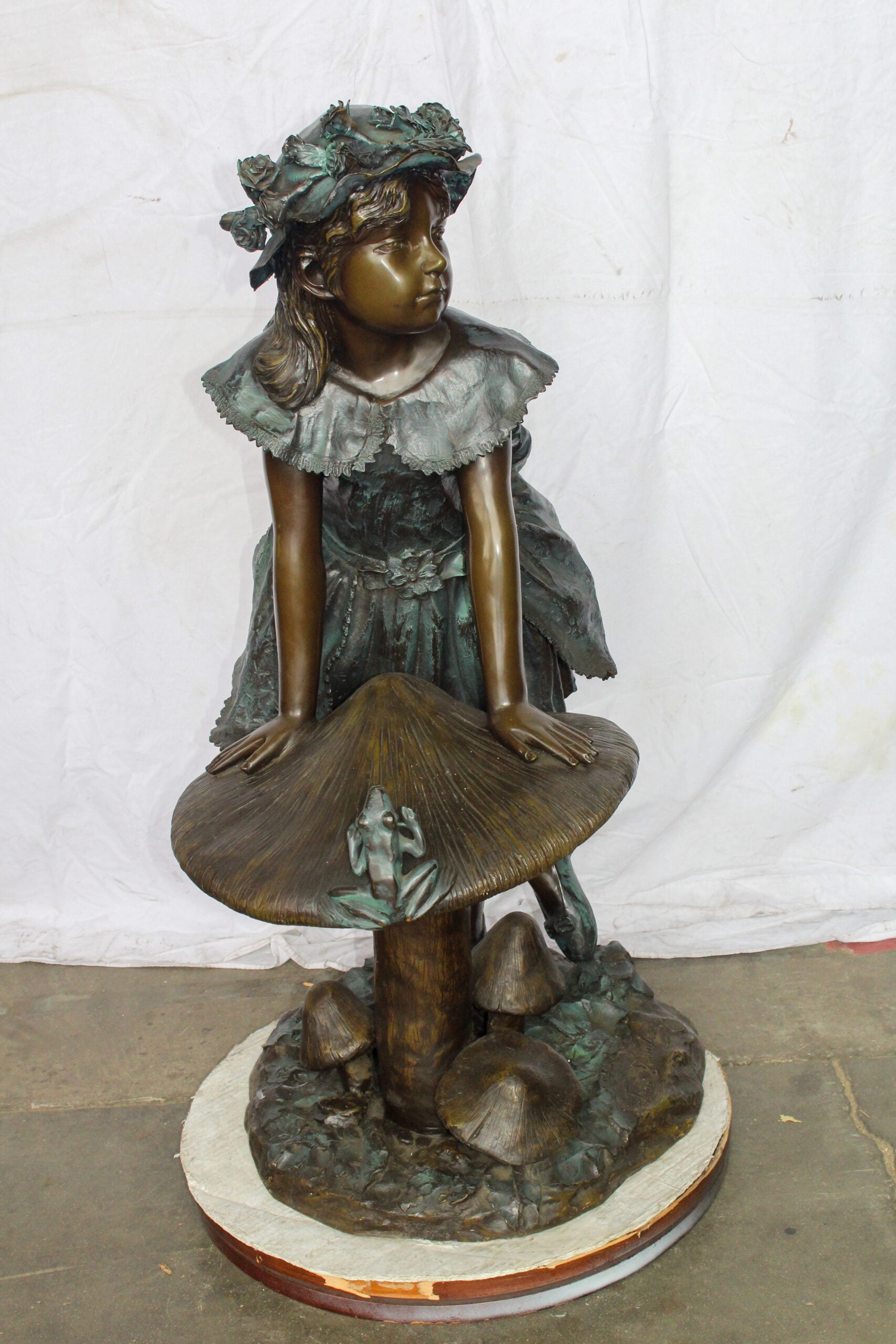 Nifao Elegant Girl Standing by a Frog on a Mushroom 31" x 20" x 43"H – Outdoor Bronze Fountain, Garden Water Feature, 31"L x 20"W x 43"H