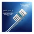 thumbnail image 2 of Cepillo dental Oral-B Clean Indicator suave 1 pza, 2 of 4