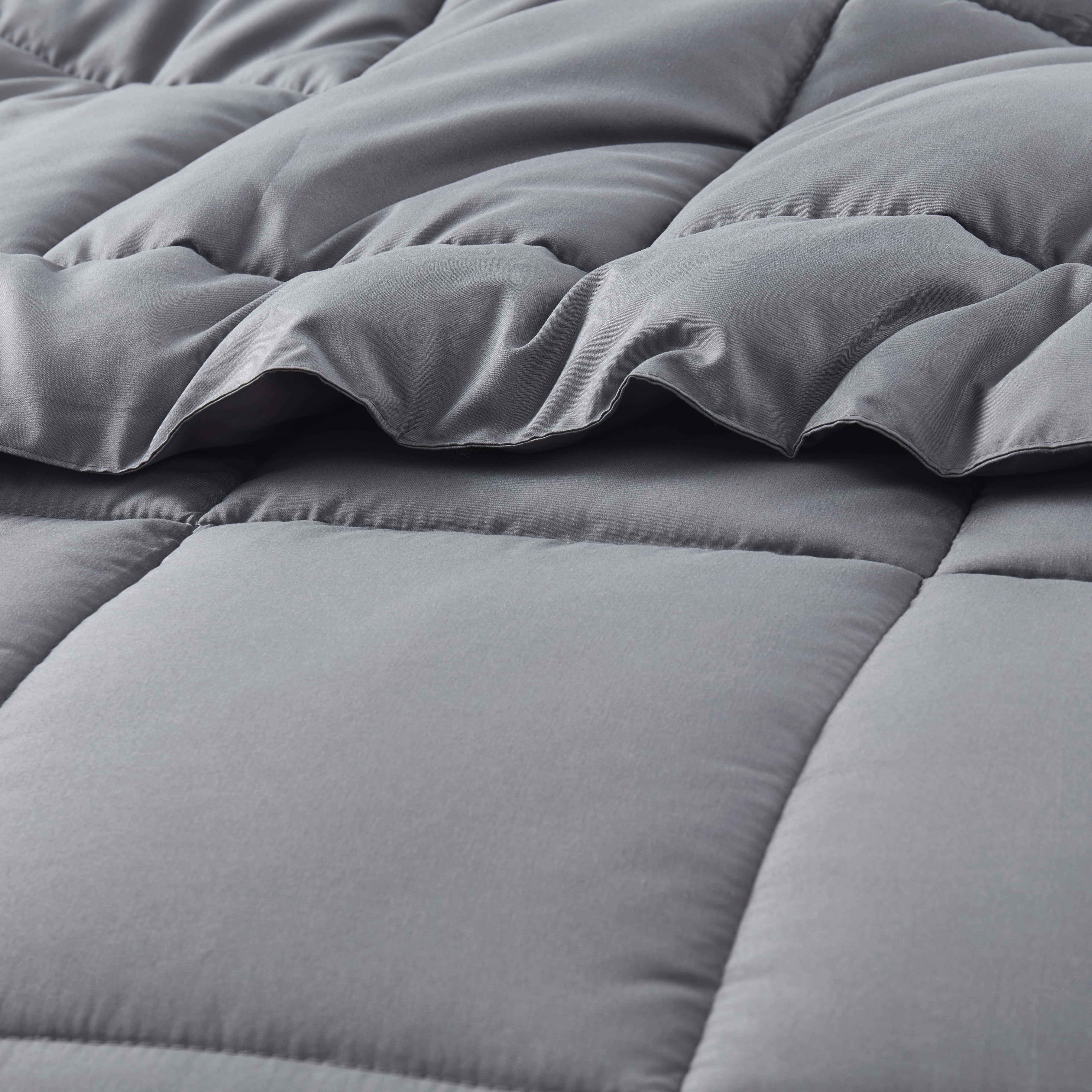 Nestl Queen Comforter, Quilted Down Alternative Bedding Duvet Insert, Gray